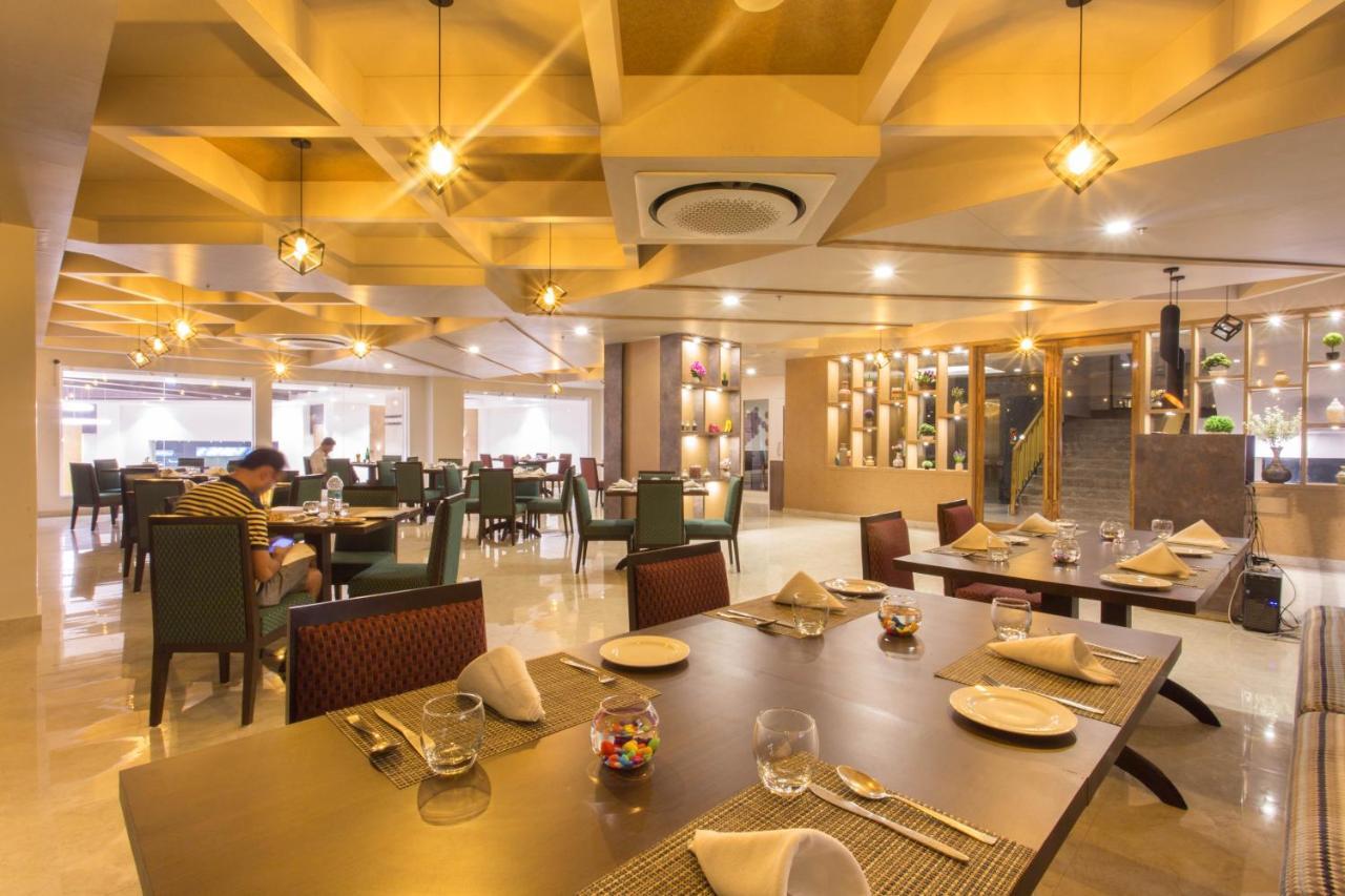 Hotel Siddhartha, Nepalgunj Zewnętrze zdjęcie