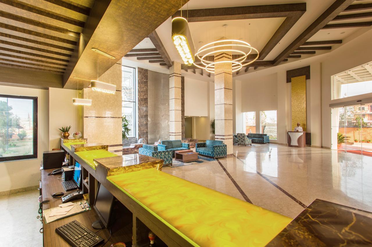 Hotel Siddhartha, Nepalgunj Zewnętrze zdjęcie