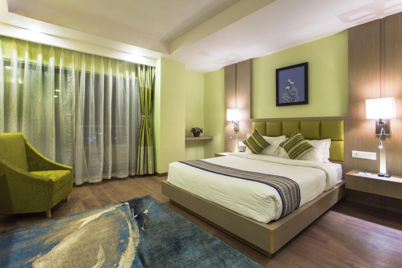 Hotel Siddhartha, Nepalgunj Zewnętrze zdjęcie