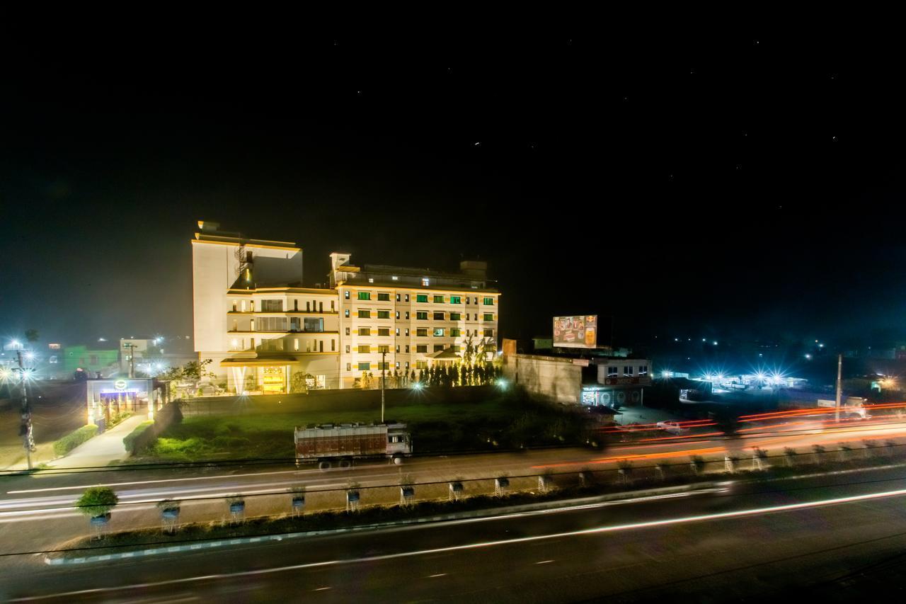 Hotel Siddhartha, Nepalgunj Zewnętrze zdjęcie
