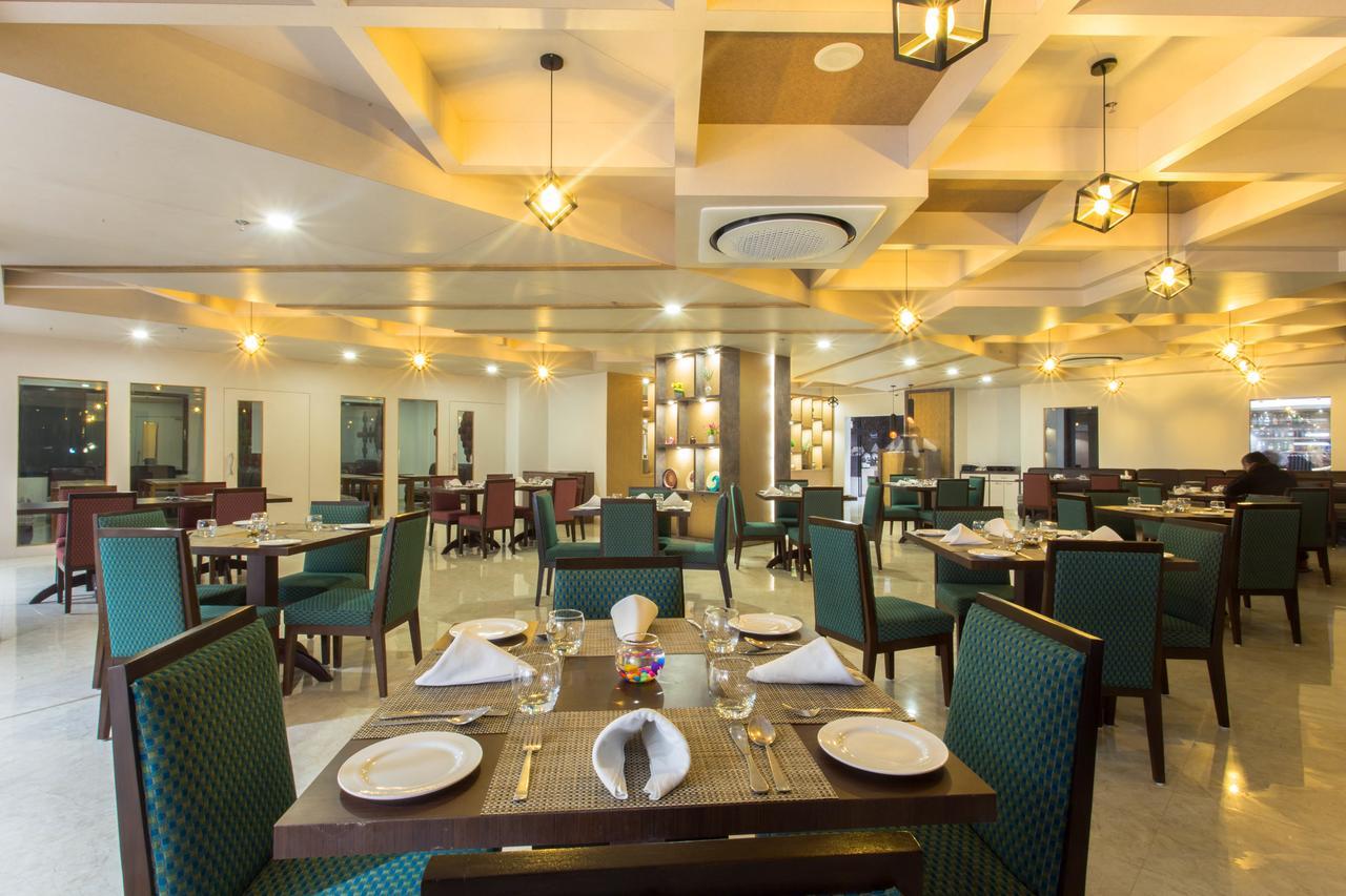 Hotel Siddhartha, Nepalgunj Zewnętrze zdjęcie