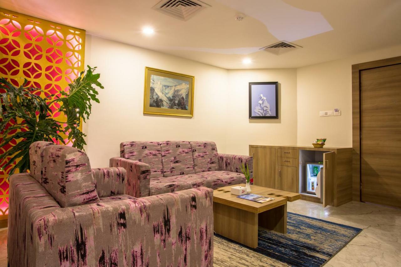 Hotel Siddhartha, Nepalgunj Zewnętrze zdjęcie