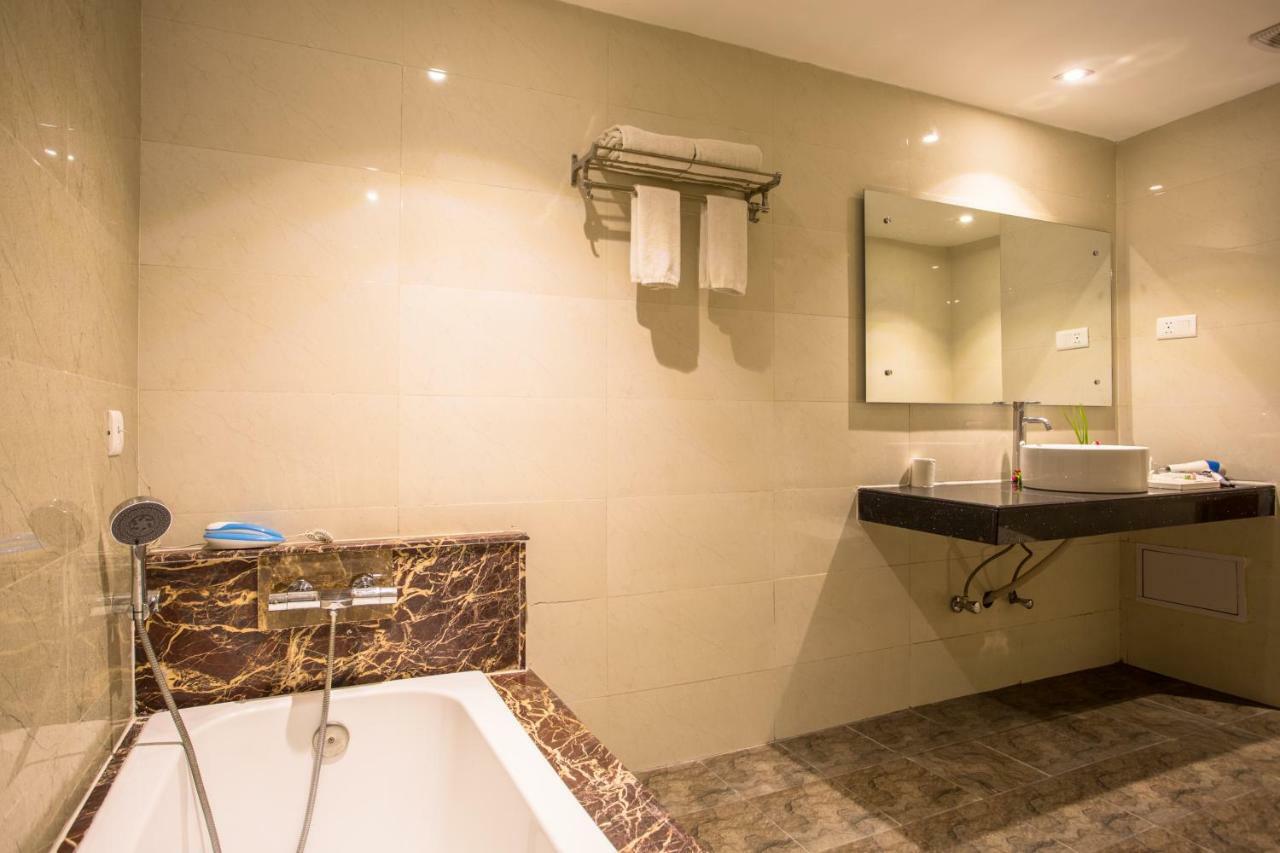 Hotel Siddhartha, Nepalgunj Zewnętrze zdjęcie
