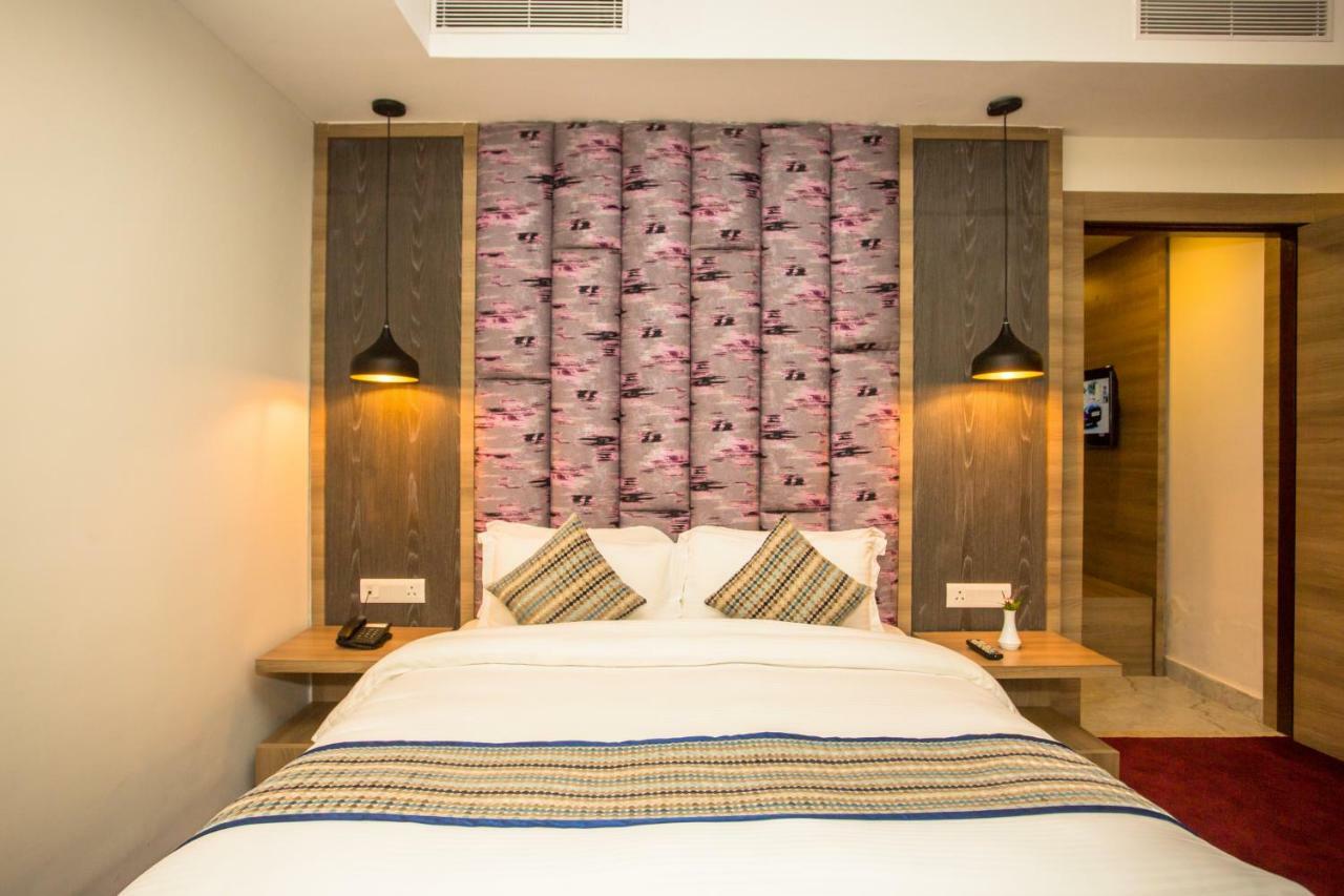 Hotel Siddhartha, Nepalgunj Zewnętrze zdjęcie