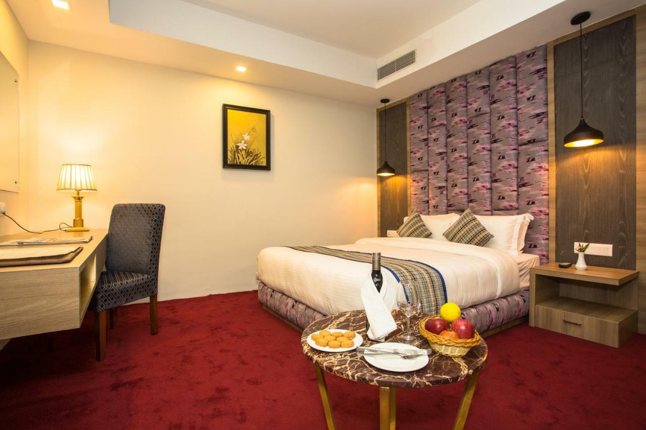 Hotel Siddhartha, Nepalgunj Zewnętrze zdjęcie