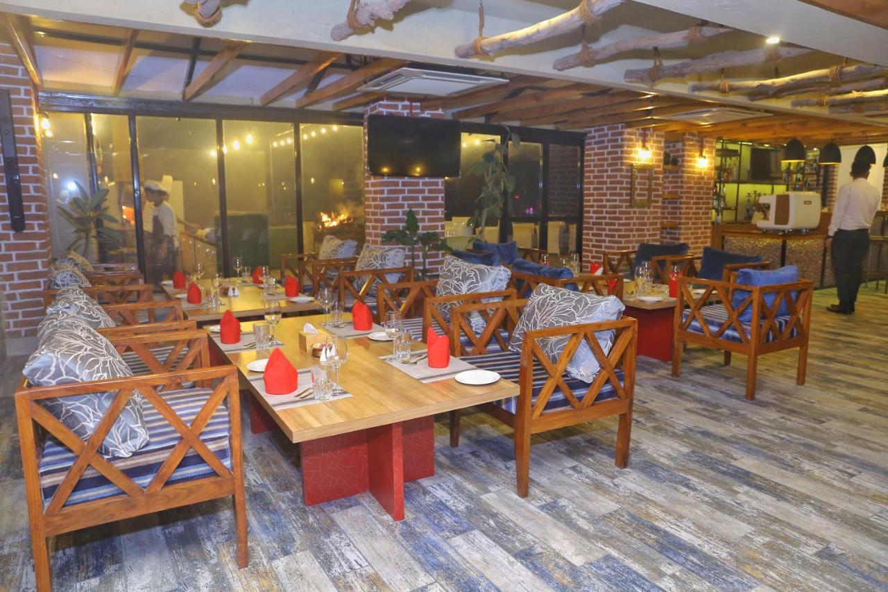 Hotel Siddhartha, Nepalgunj Zewnętrze zdjęcie